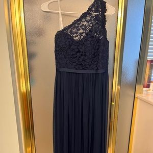 One shoulder David’s bridal dress